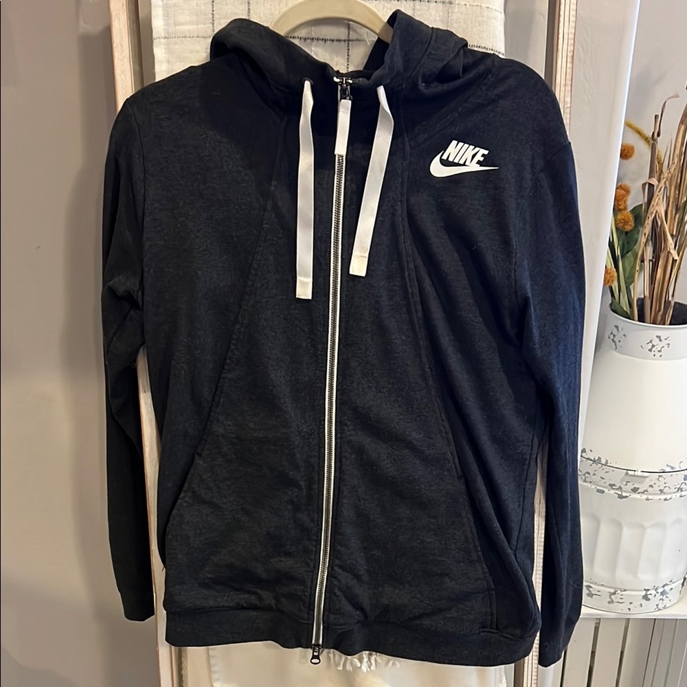 Nike Dark Heather Gray Zip-up Hoodie with White Nike Swoosh Logo
